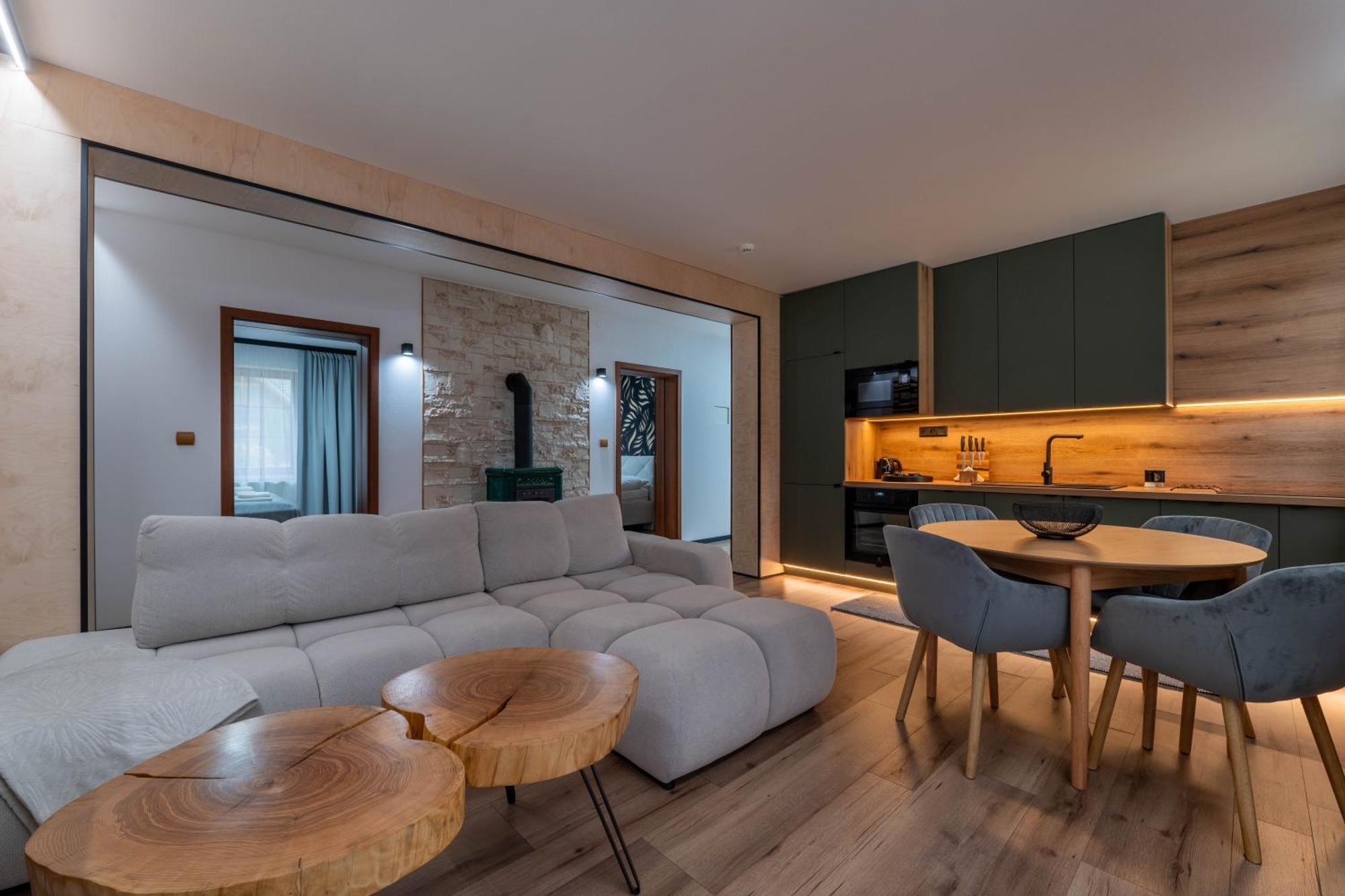 Jazierce Apartment รูชอมแบรอค ภายนอก รูปภาพ